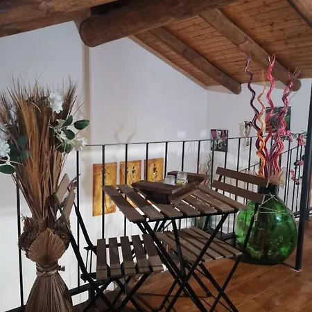 Rustic House Holiday home Giardini di Gioiosa