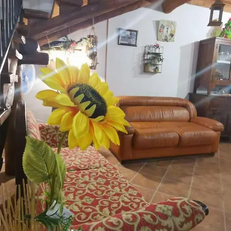 度假居 Rustic House Giardini di Gioiosa